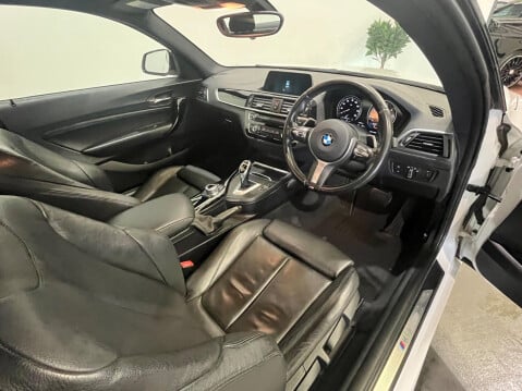 BMW 2 Series 2.0 220d M Sport Auto Euro 6 (s/s) 2dr 3