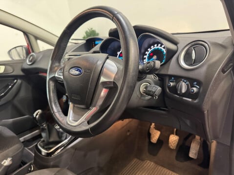 Ford Fiesta 1.0 Zetec Euro 5 (s/s) 3dr 54