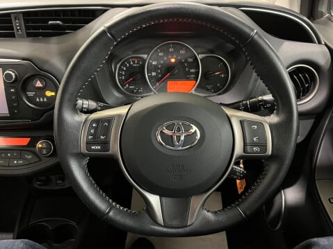 Toyota Yaris 1.33 Dual VVT-i Excel Euro 5 5dr Euro 5 56
