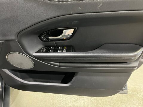 Land Rover Range Rover Evoque 2.0 TD4 SE Tech 4WD Euro 6 (s/s) 5dr 24