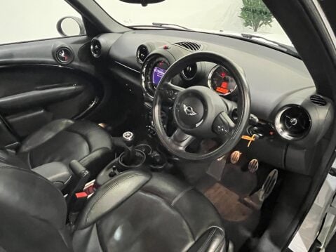 Mini Countryman 2.0 Cooper SD ALL4 Euro 5 (s/s) 5dr 3