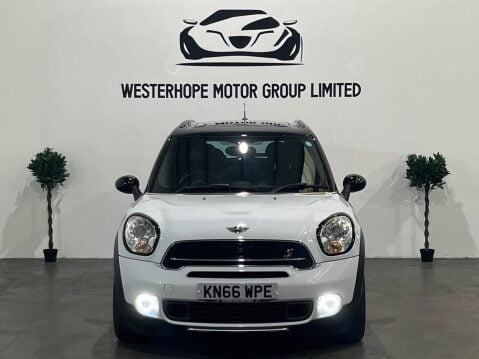 Mini Countryman 2.0 Cooper SD ALL4 Euro 5 (s/s) 5dr 9