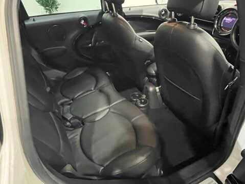 Mini Countryman 2.0 Cooper SD ALL4 Euro 5 (s/s) 5dr 19