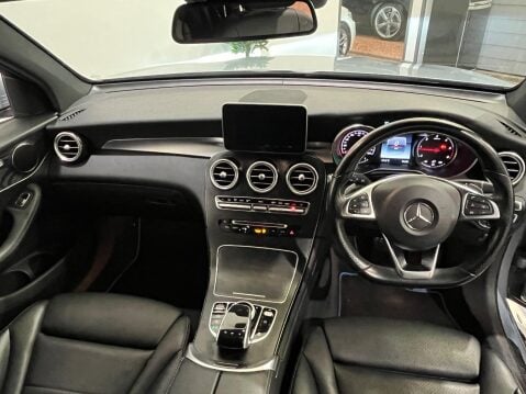 Mercedes-Benz GLC 2.1 GLC250d AMG Line G-Tronic 4MATIC Euro 6 (s/s) 5dr 3