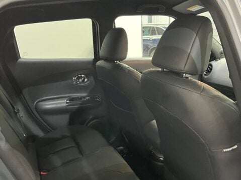 Nissan Juke 1.6 Tekna XTRON Euro 6 5dr 9