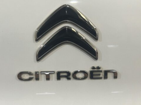 Citroen C3 1.2 PureTech Flair Euro 6 5dr 54