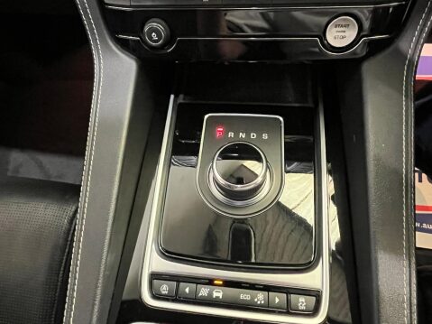 Jaguar F-Pace 2.0 D240 R-Sport Auto AWD Euro 6 (s/s) 5dr 19