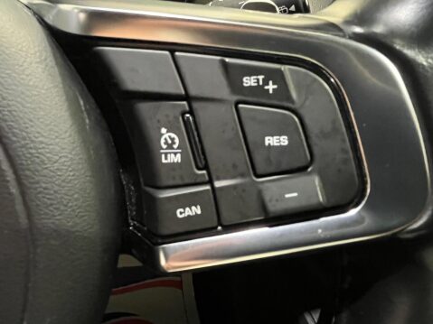 Jaguar F-Pace 2.0 D240 R-Sport Auto AWD Euro 6 (s/s) 5dr 22