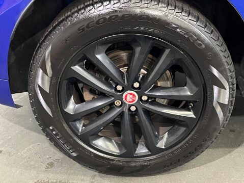 Jaguar F-Pace 2.0 D240 R-Sport Auto AWD Euro 6 (s/s) 5dr 33