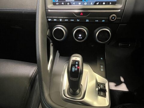 Jaguar E-Pace 2.0 D180 R-Dynamic S Auto AWD Euro 6 (s/s) 5dr 17