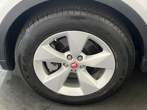 Jaguar E-Pace 2.0 D180 R-Dynamic S Auto AWD Euro 6 (s/s) 5dr 35