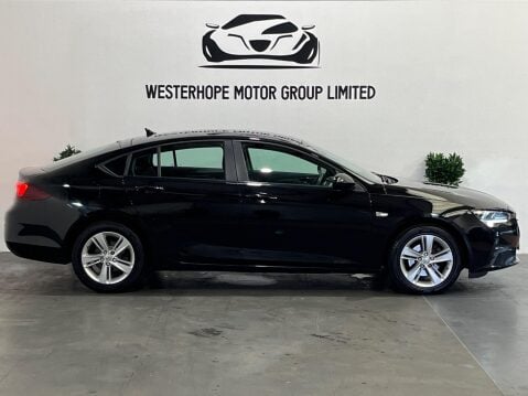 Vauxhall Insignia 1.5 Turbo D SE Nav Grand Sport Euro 6 (s/s) 5dr 14