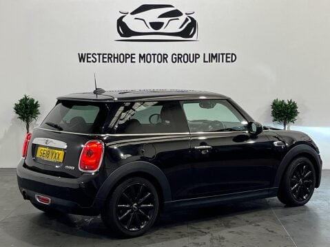 Mini Hatch 1.5 Cooper Steptronic Euro 6 (s/s) 3dr 4