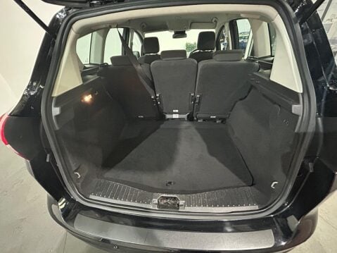 Ford C-Max 1.0T EcoBoost GPF Titanium Euro 6 (s/s) 5dr 40
