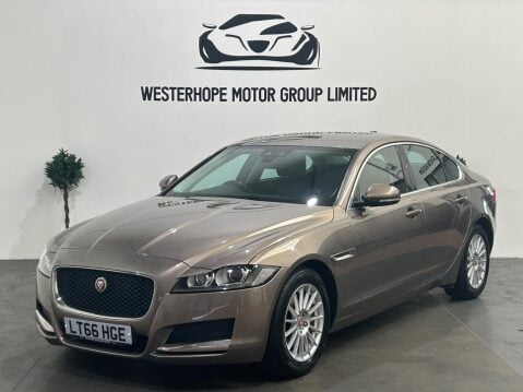 Jaguar XF 2.0d Prestige Euro 6 (s/s) 4dr 8