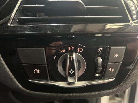 BMW 5 Series 2.0 520d SE Auto xDrive Euro 6 (s/s) 4dr 30