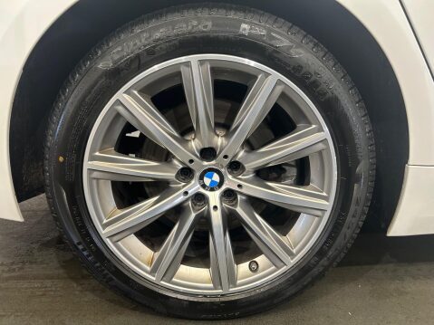 BMW 5 Series 2.0 520d SE Auto xDrive Euro 6 (s/s) 4dr 31