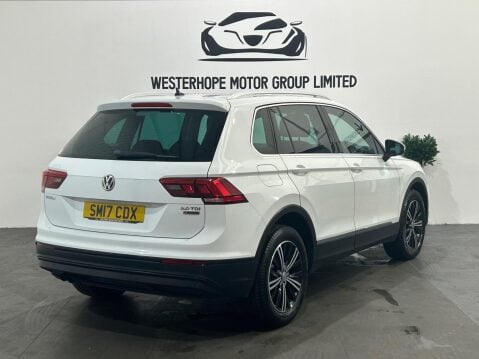 Volkswagen Tiguan 2.0 TDI BlueMotion Tech SE Navigation 4Motion Euro 6 (s/s) 5dr 4