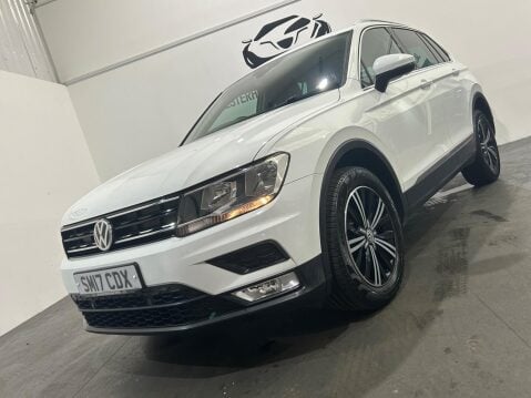 Volkswagen Tiguan 2.0 TDI BlueMotion Tech SE Navigation 4Motion Euro 6 (s/s) 5dr 9