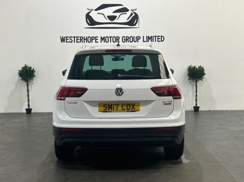 Volkswagen Tiguan 2.0 TDI BlueMotion Tech SE Navigation 4Motion Euro 6 (s/s) 5dr 23