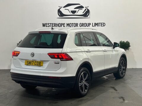 Volkswagen Tiguan 2.0 TDI BlueMotion Tech SE Navigation 4Motion Euro 6 (s/s) 5dr 28
