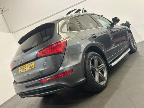 Audi Q5 2.0 TDI S line Plus quattro Euro 5 (s/s) 5dr 24