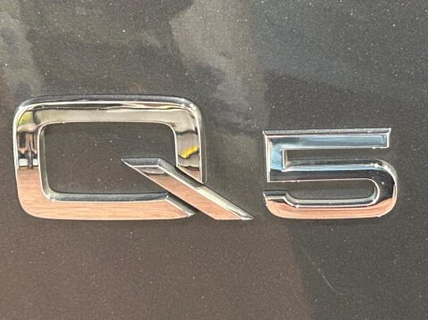 Audi Q5 2.0 TDI S line Plus quattro Euro 5 (s/s) 5dr 55