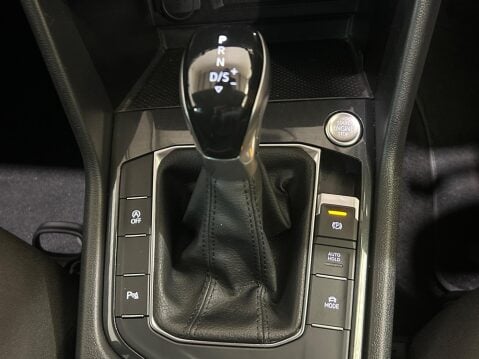 Volkswagen Tiguan 1.5 TSI Active DSG Euro 6 (s/s) 5dr 26