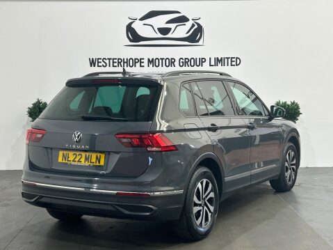 Volkswagen Tiguan 1.5 TSI Active DSG Euro 6 (s/s) 5dr 4
