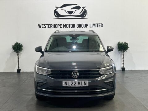 Volkswagen Tiguan 1.5 TSI Active DSG Euro 6 (s/s) 5dr 12