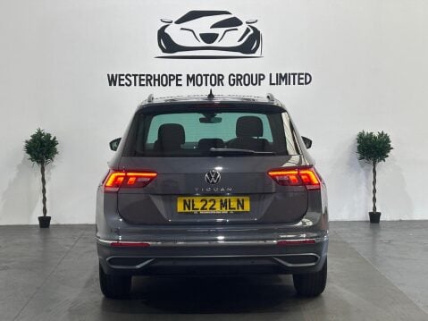 Volkswagen Tiguan 1.5 TSI Active DSG Euro 6 (s/s) 5dr 19