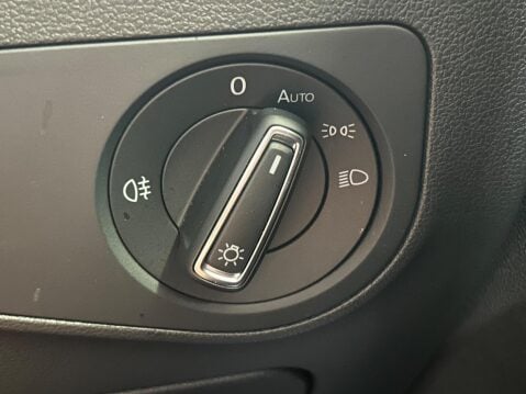 Volkswagen Tiguan 1.5 TSI Active DSG Euro 6 (s/s) 5dr 33