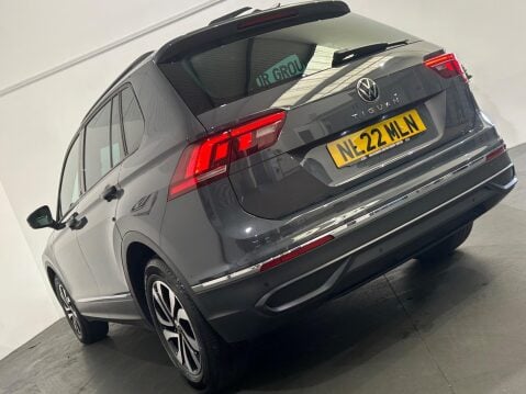 Volkswagen Tiguan 1.5 TSI Active DSG Euro 6 (s/s) 5dr 16