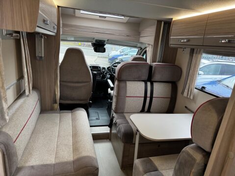 Elddis Majestic 12