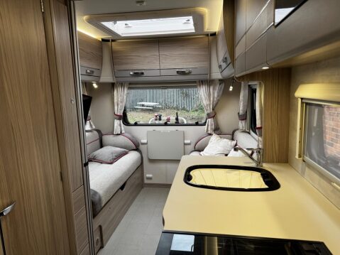 Elddis Majestic 14