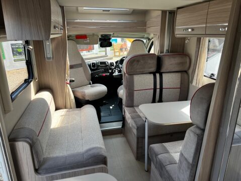 Elddis Majestic 4