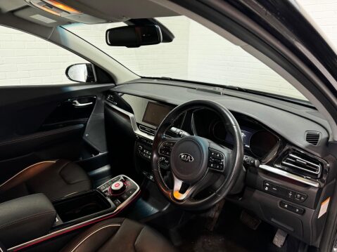 Kia Niro 64kWh 4 Auto 5dr 3