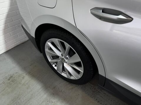 Skoda Enyaq 62kWh 60 Nav Suite Auto 5dr 26