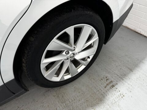 Skoda Enyaq 62kWh 60 Nav Suite Auto 5dr 23