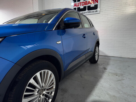 Vauxhall Grandland X 1.5 Turbo D BlueInjection Tech Line Nav Euro 6 (s/s) 5dr 17