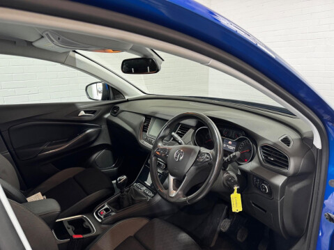 Vauxhall Grandland X 1.5 Turbo D BlueInjection Tech Line Nav Euro 6 (s/s) 5dr 11