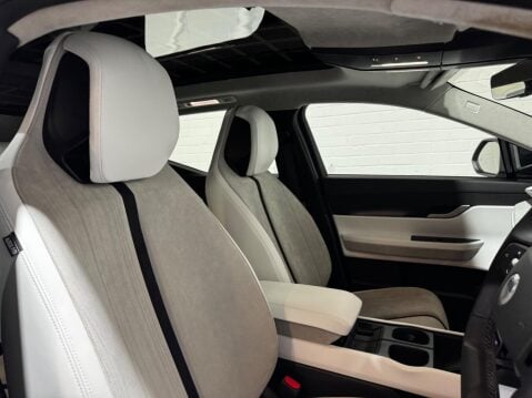 Fisker Ocean Hyper Range 113kWh Extreme Auto 4WDE 5dr (Dual Motor) 17