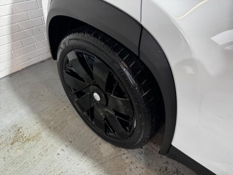 Fisker Ocean Hyper Range 113kWh Extreme Auto 4WDE 5dr (Dual Motor) 23