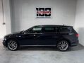 Volkswagen Passat 2.0 TDI R-Line DSG Euro 6 (s/s) 5dr 12