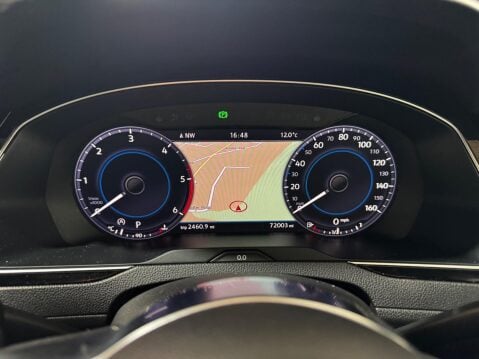 Volkswagen Passat 2.0 TDI R-Line DSG Euro 6 (s/s) 5dr 31