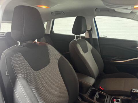 Vauxhall Grandland X 1.6 Turbo D BlueInjection SE Euro 6 (s/s) 5dr 28