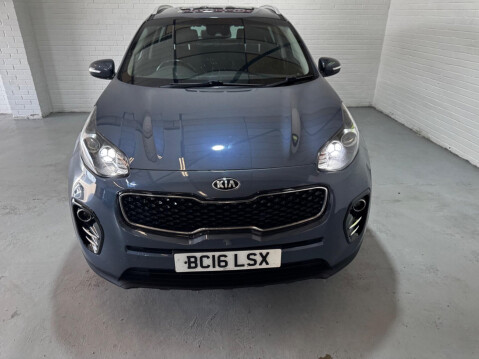 Kia Sportage 1.7 CRDi 2 Euro 6 (s/s) 5dr 8