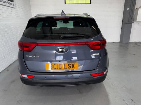 Kia Sportage 1.7 CRDi 2 Euro 6 (s/s) 5dr 12