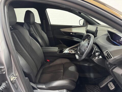 Peugeot 3008 1.2 PureTech GT Premium EAT Euro 6 (s/s) 5dr 18