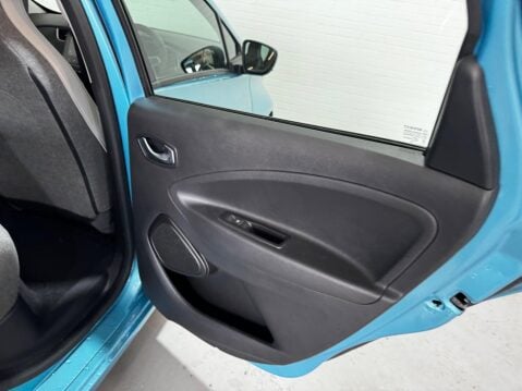 Renault Zoe R110 52kWh Iconic Auto 5dr (i, Rapid Charge) 18